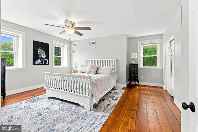 535 S 9TH ST, Columbia, PA 17512
