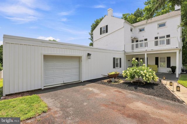 535 S 9TH ST, Columbia, PA 17512