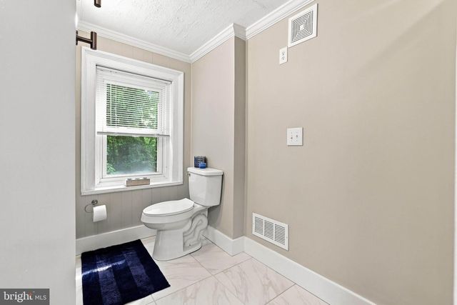 535 S 9TH ST, Columbia, PA 17512