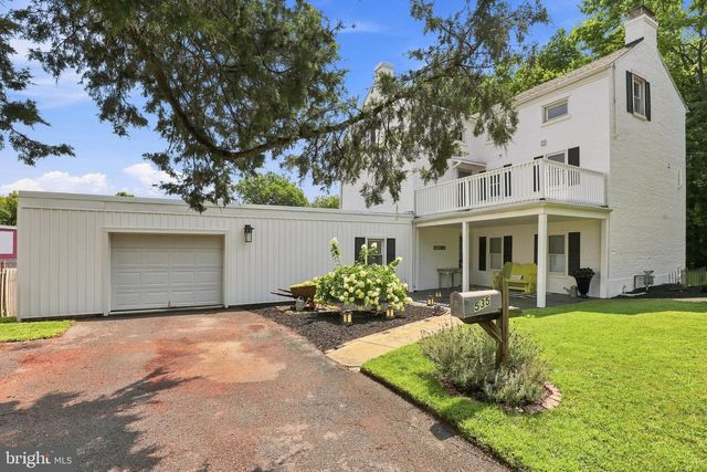 535 S 9TH ST, Columbia, PA 17512