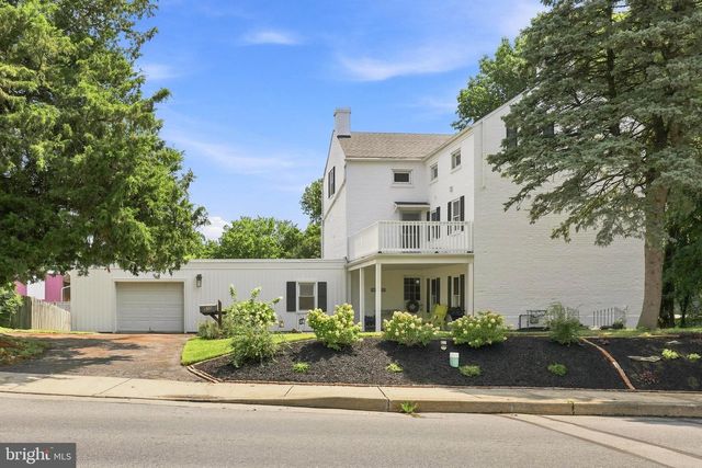 535 S 9TH ST, Columbia, PA 17512