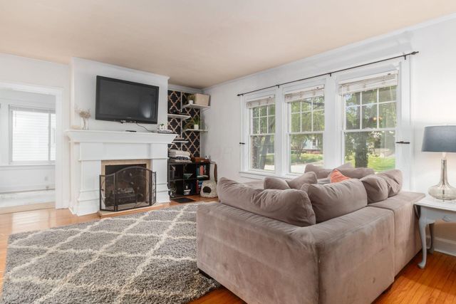 30 S Dawson Avenue, Columbus, OH 43209