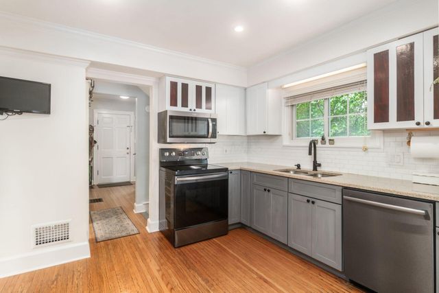 30 S Dawson Avenue, Columbus, OH 43209