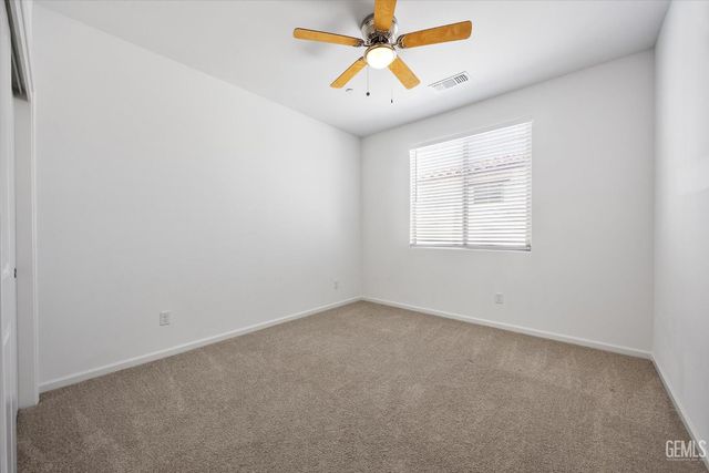 1715 Bixshire Drive, Bakersfield, CA 93311