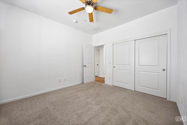 1715 Bixshire Drive, Bakersfield, CA 93311