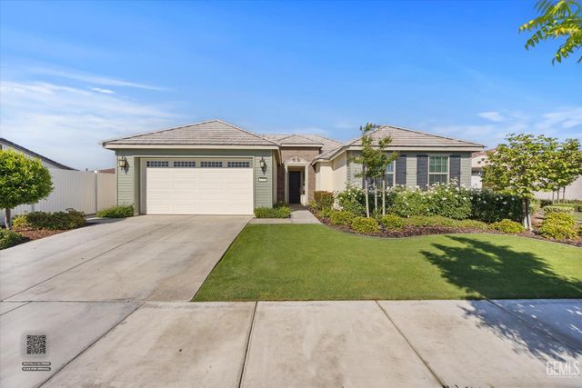 1715 Bixshire Drive, Bakersfield, CA 93311