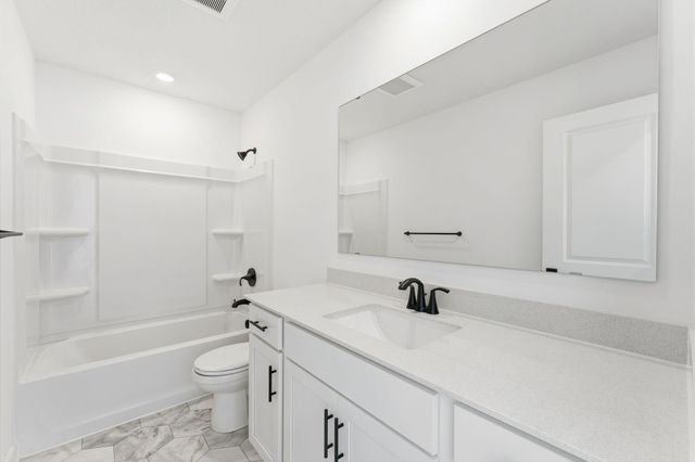 10529 Harbor Lane N, Maple Grove, MN 55369