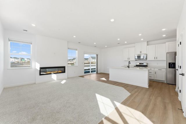 10529 Harbor Lane N, Maple Grove, MN 55369