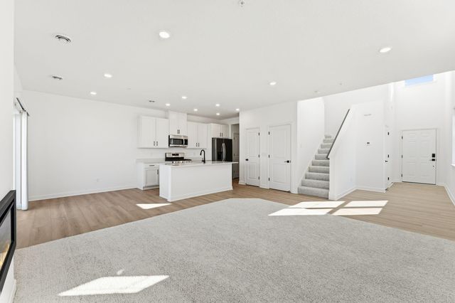 10529 Harbor Lane N, Maple Grove, MN 55369