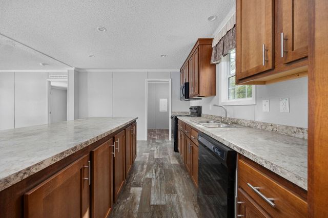 8376 Huntington Ct., Conway, SC 29527