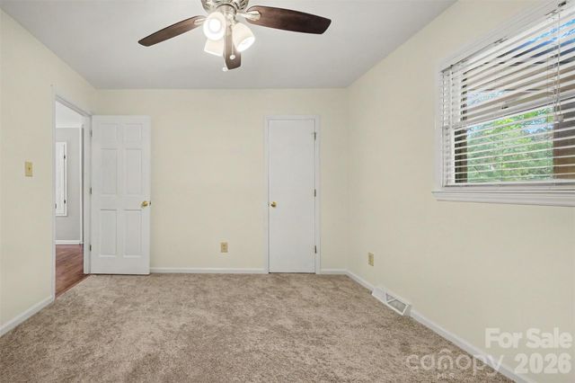 5315 Ruth Drive, Charlotte, NC 28215