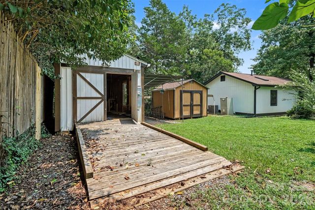 5315 Ruth Drive, Charlotte, NC 28215