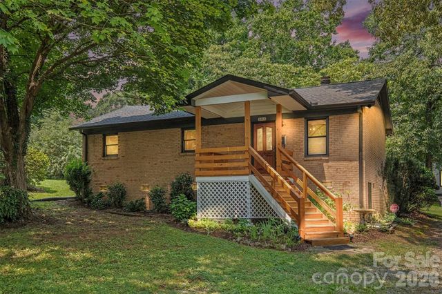 5315 Ruth Drive, Charlotte, NC 28215