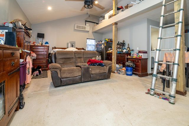 3551 Groveport East Road, Columbus, OH 43207