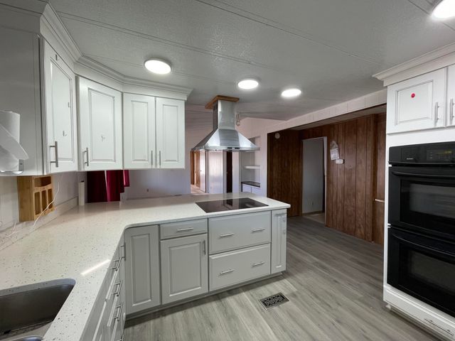 301 Freeman Road UNIT 90, Central Point, OR 97502