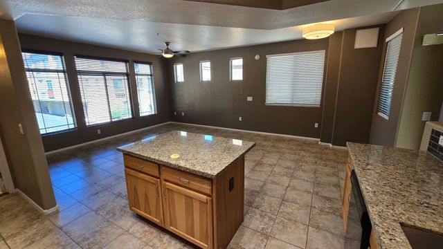 16825 N 14th Street Unit 21, Phoenix, AZ 85022
