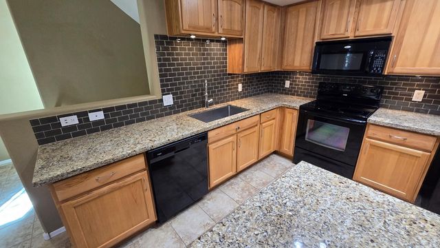 16825 N 14th Street Unit 21, Phoenix, AZ 85022