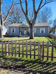 83 Everglades Boulevard, Rossville, GA 30741