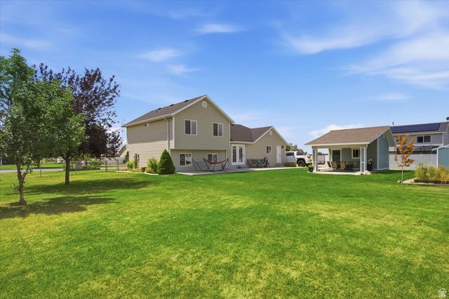 2902 W 2495 S, Syracuse, UT 84075