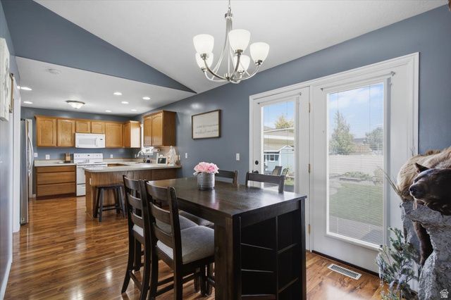 2902 W 2495 S, Syracuse, UT 84075