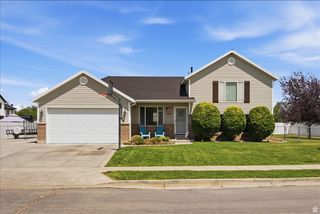 2902 W 2495 S, Syracuse, UT 84075