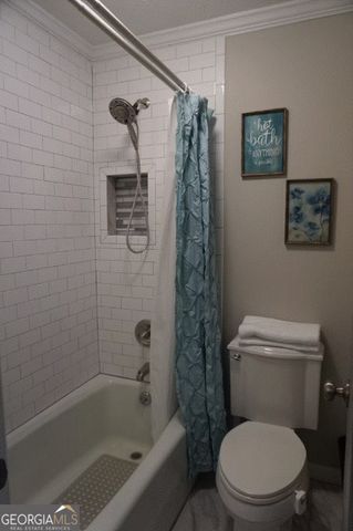 7120 Rockbridge Road, Stone Mountain, GA 30087