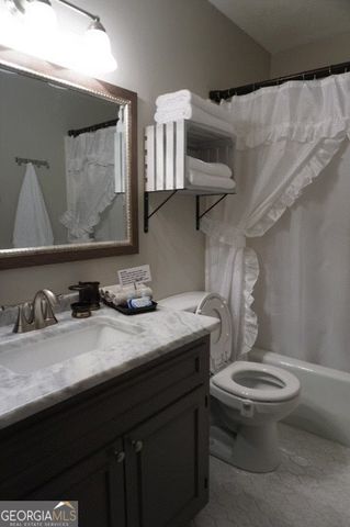 7120 Rockbridge Road, Stone Mountain, GA 30087