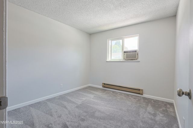 445 Pine Meadows Drive E25, Sparks, NV 89431