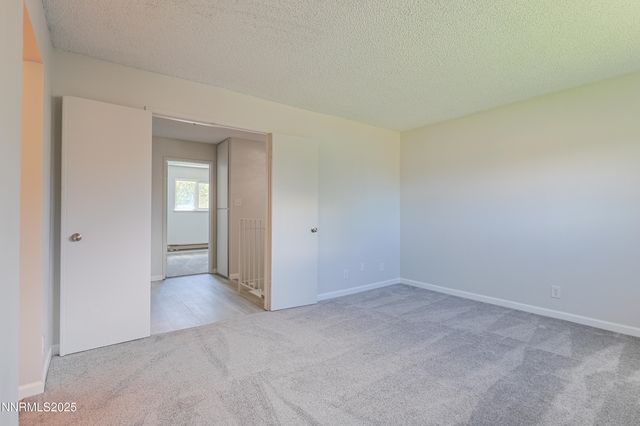 445 Pine Meadows Drive E25, Sparks, NV 89431