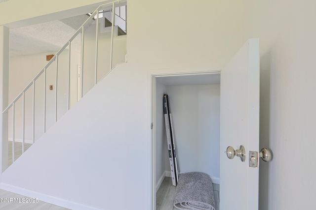 445 Pine Meadows Drive E25, Sparks, NV 89431