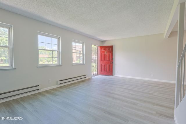 445 Pine Meadows Drive E25, Sparks, NV 89431