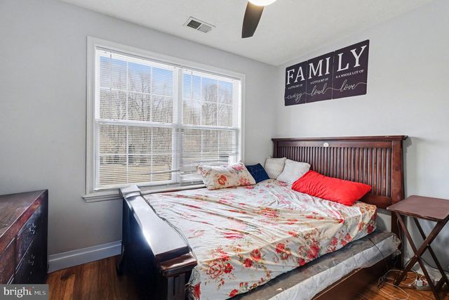 209 ESTATE DR, Ruther Glen, VA 22546