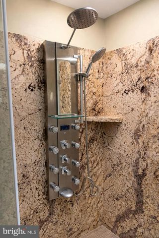 209 ESTATE DR, Ruther Glen, VA 22546