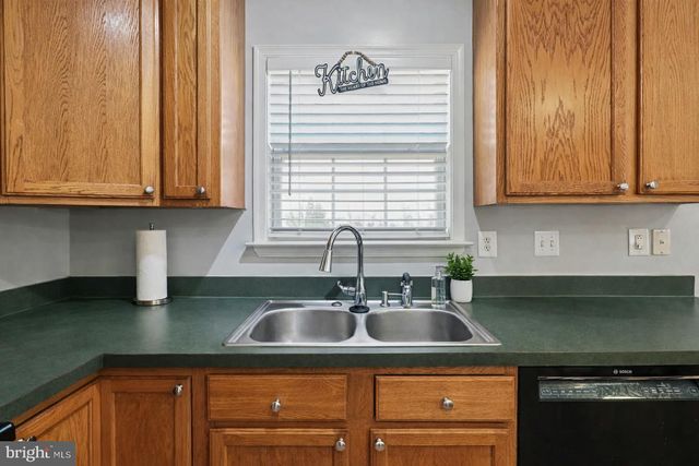 209 ESTATE DR, Ruther Glen, VA 22546