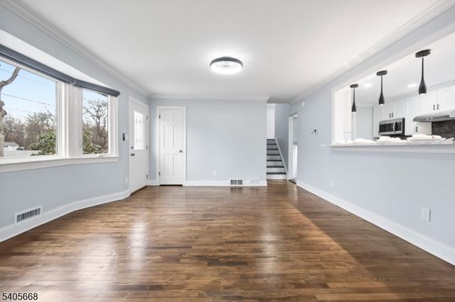 142 Taylor Ave, Hillsborough Twp., NJ 08844