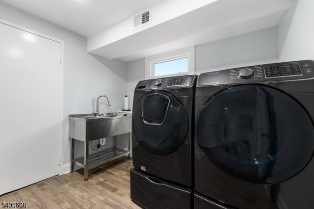 142 Taylor Ave, Hillsborough Twp., NJ 08844