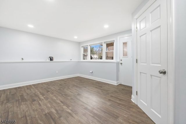 142 Taylor Ave, Hillsborough Twp., NJ 08844