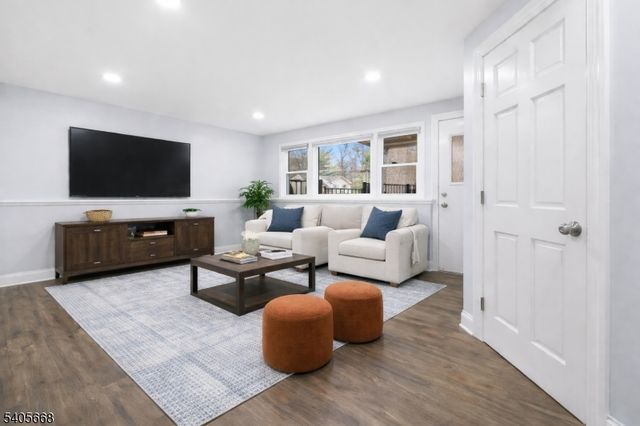 142 Taylor Ave, Hillsborough Twp., NJ 08844