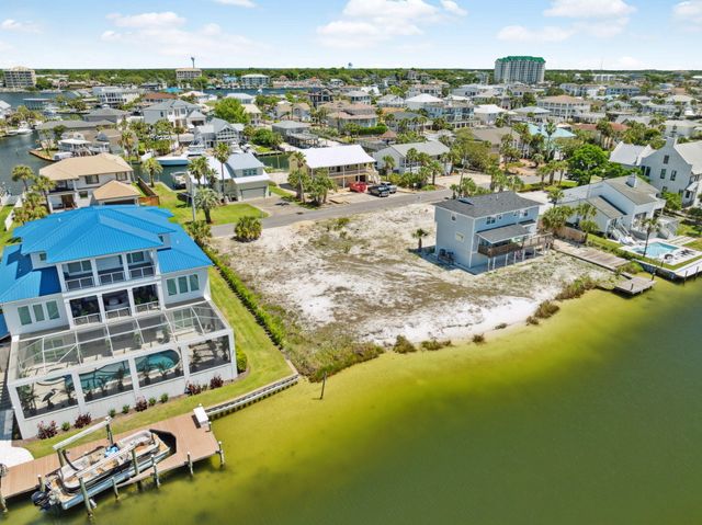 506 Vera Cruz Drive, Destin, FL 32541