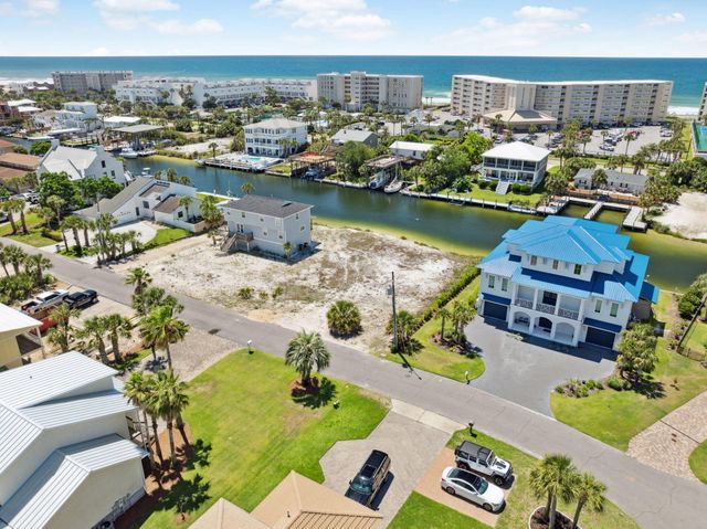 506 Vera Cruz Drive, Destin, FL 32541