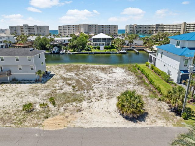 506 Vera Cruz Drive, Destin, FL 32541
