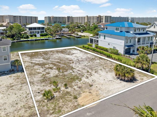 506 Vera Cruz Drive, Destin, FL 32541