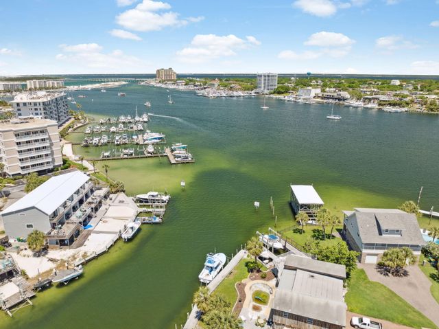 506 Vera Cruz Drive, Destin, FL 32541