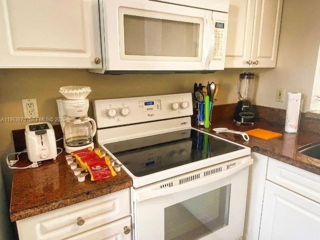 4020 NW 90th Ave 4020, Sunrise, FL 33351