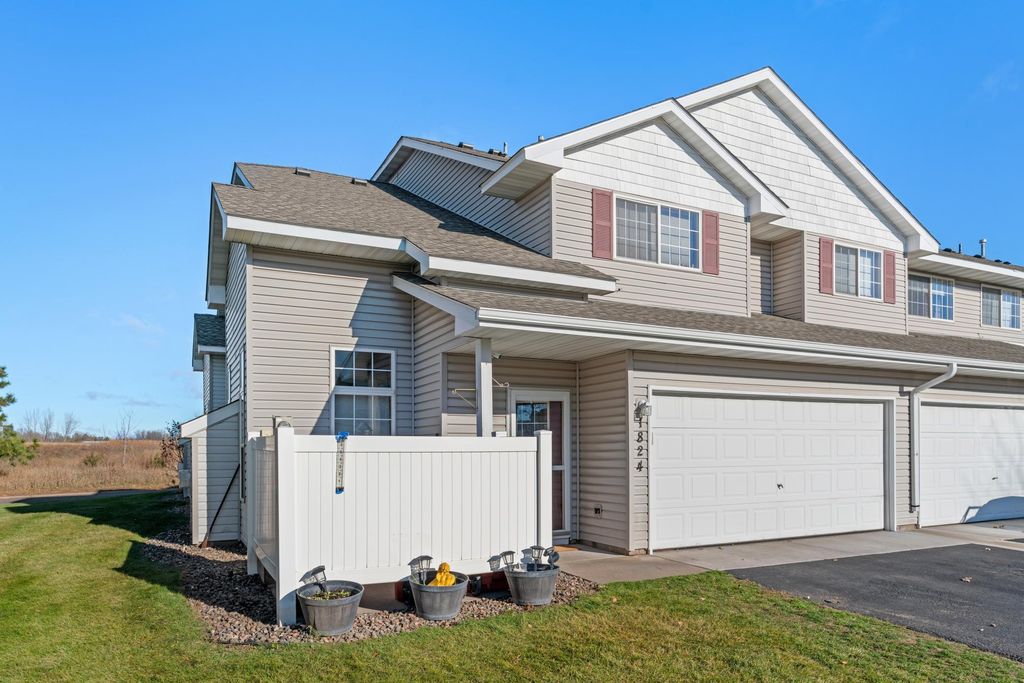 1824 Bridgewater Boulevard S, Cambridge, MN 55008 — photo 2