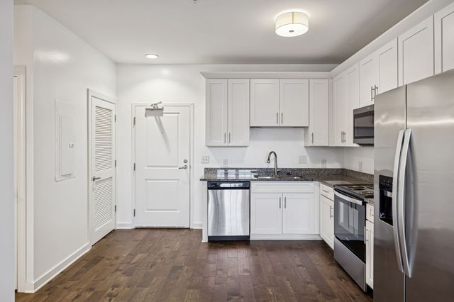 1319 W Main St Apt 104, Franklin, TN 37064