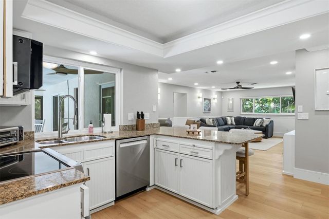 5159 OAKMONT PLACE, Sarasota, FL 34242