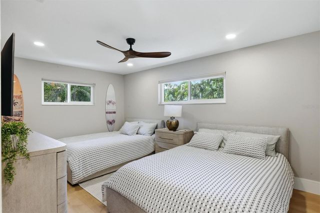 5159 OAKMONT PLACE, Sarasota, FL 34242