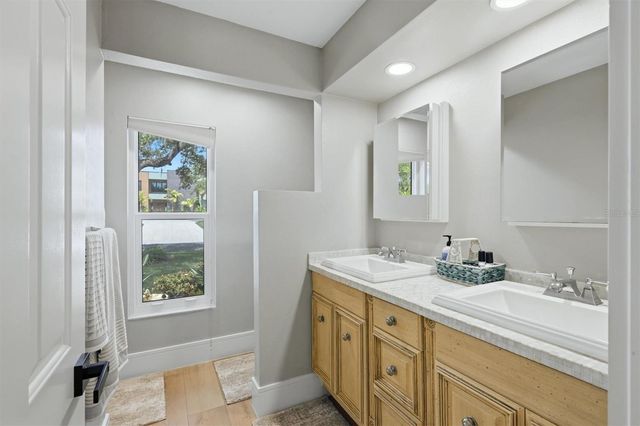 5159 OAKMONT PLACE, Sarasota, FL 34242
