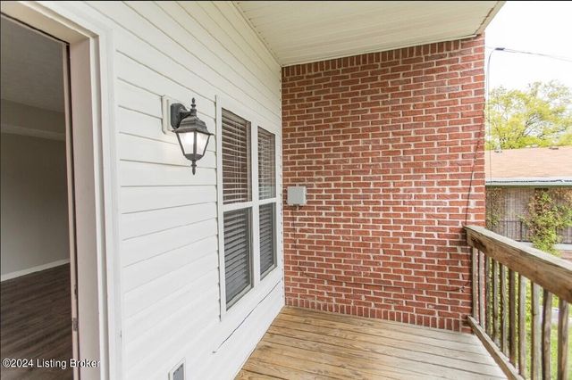 608 E Spring St 2, New Albany, IN 47150